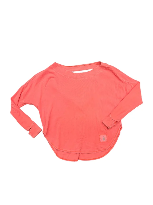 Simple pullover sweatshirt for easy wear -Athletic Sweatshirt Crewneck By Free People In Coral, Size: Xl