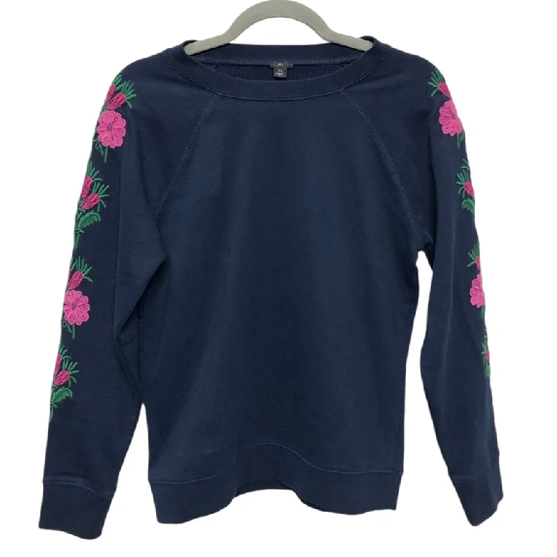 Fashionable sweatshirt for layering under jackets -Sweatshirt Crewneck By J. Crew In Navy, Size: Xs