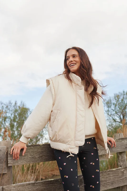 Parkas jackets for snowy days -Jacket Neletta Creme