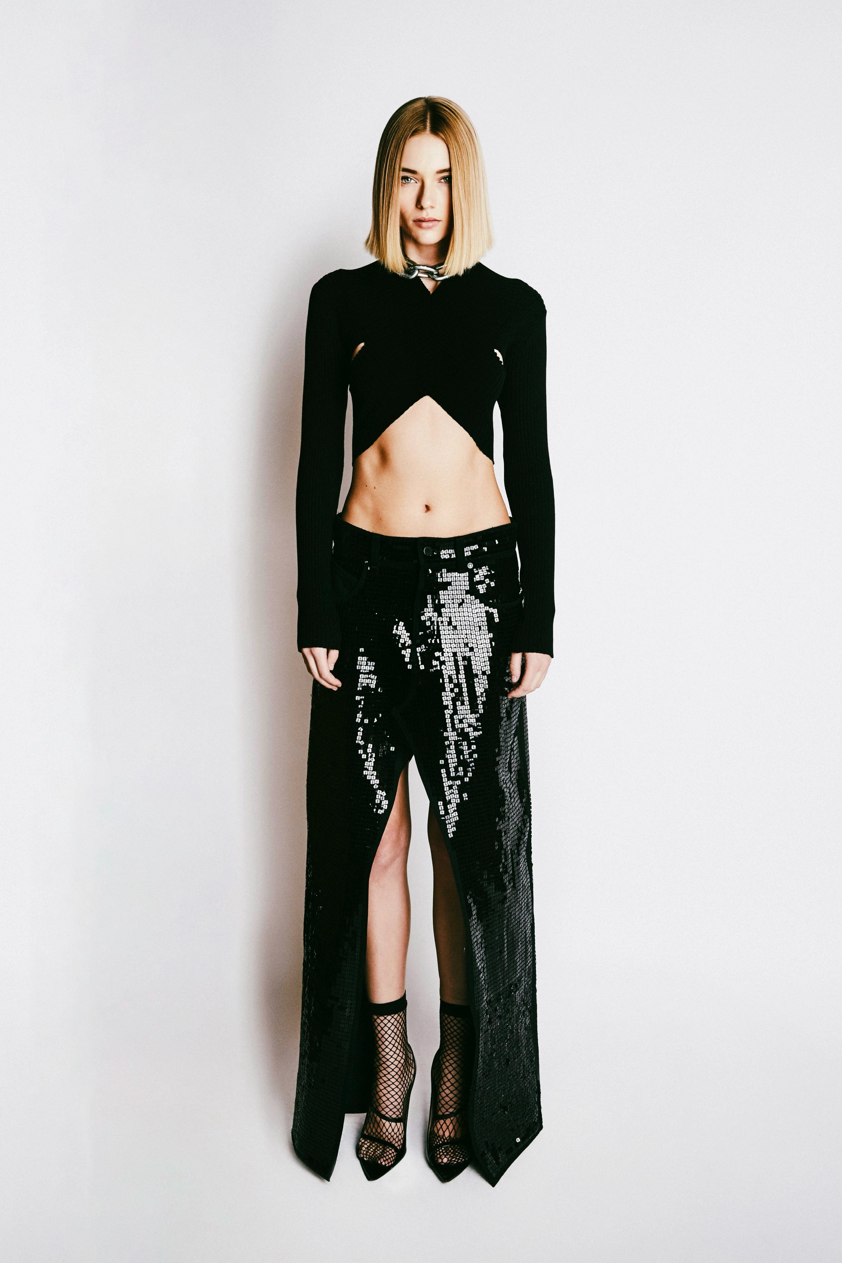 Long skirts for elegant looks -SLIT DENIM MAXI SKIRT | BLACK SEQUIN