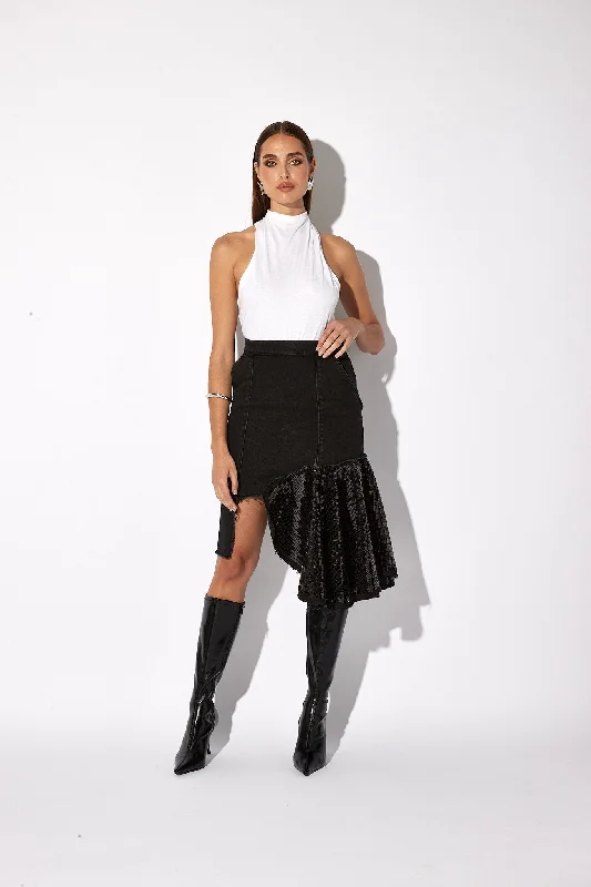 Skirts with lace for a feminine feel -ASYMMETRICAL SKIRT | BLACK SEQUIN