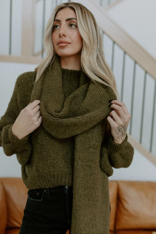 Trendy sweatshirt for a sporty and stylish look -Relaxed sweatshirt with modern details for unique looks -The Cropped Rosalia Sweater (+ Scarf) by Charli London - Khaki