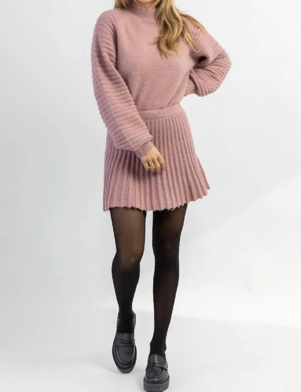 Skirts for sunny beach days -Manhattan Sweater Skirt Set In Mauve