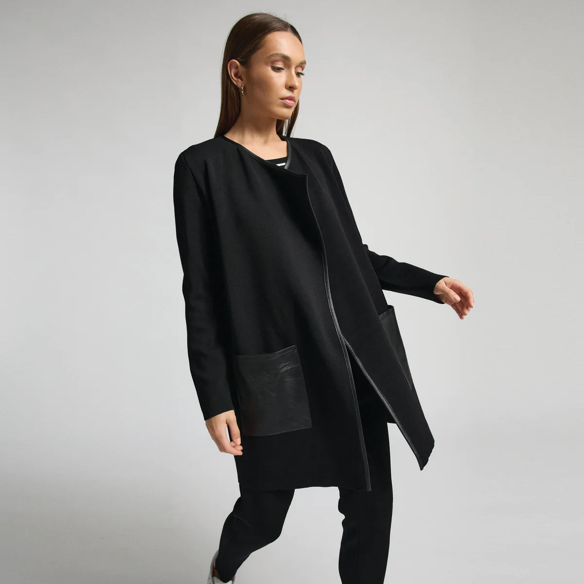 Trendy cardigan with a relaxed fit -Base Layer Cardigan - Jet Black