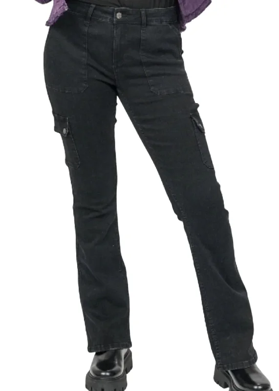 Stretch pants for comfort on the go -Cargo Pant In Black