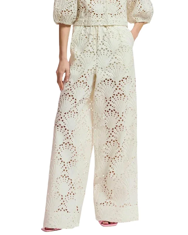 Off-duty pants for casual wear -Fab Pants In Off White