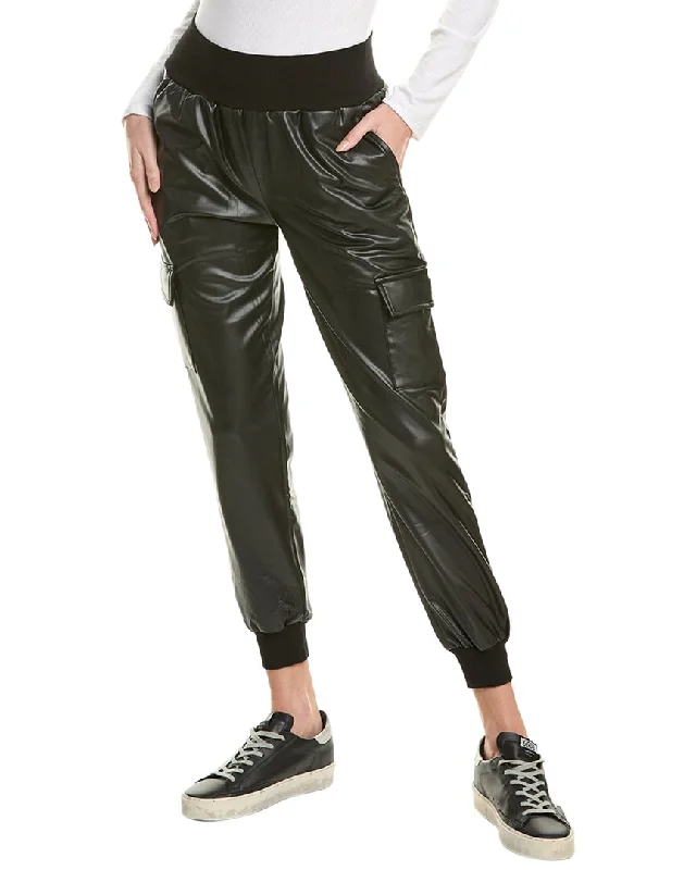 Trendy black pants for fashionable looks -FATE Cargo Pant