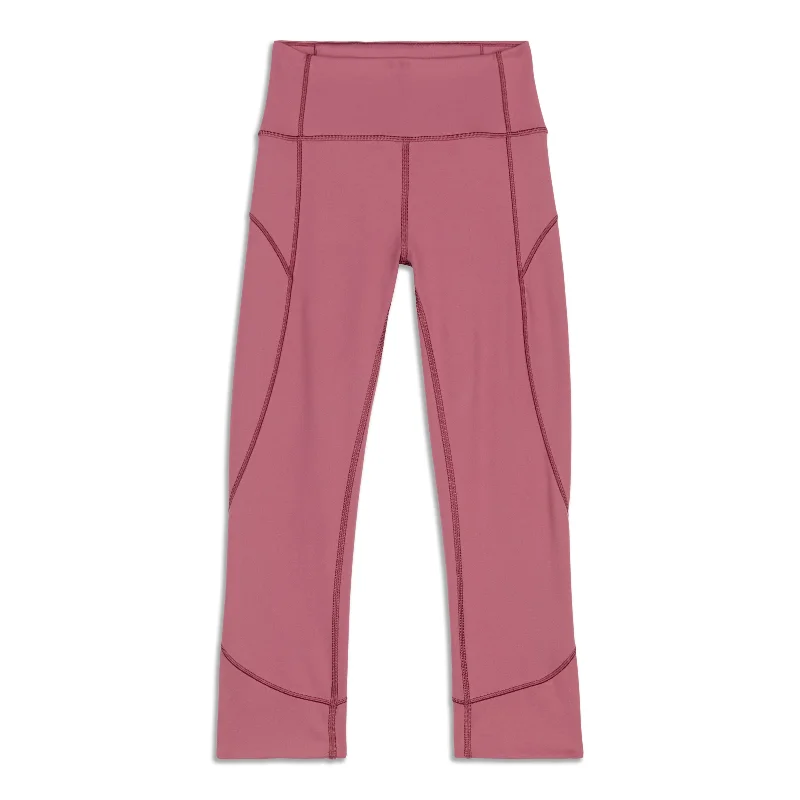 Warm winter pants for cozy days -In Movement Crop - Resale